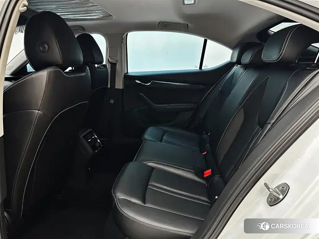 Skoda Octavia id 4548175 из Китая 17