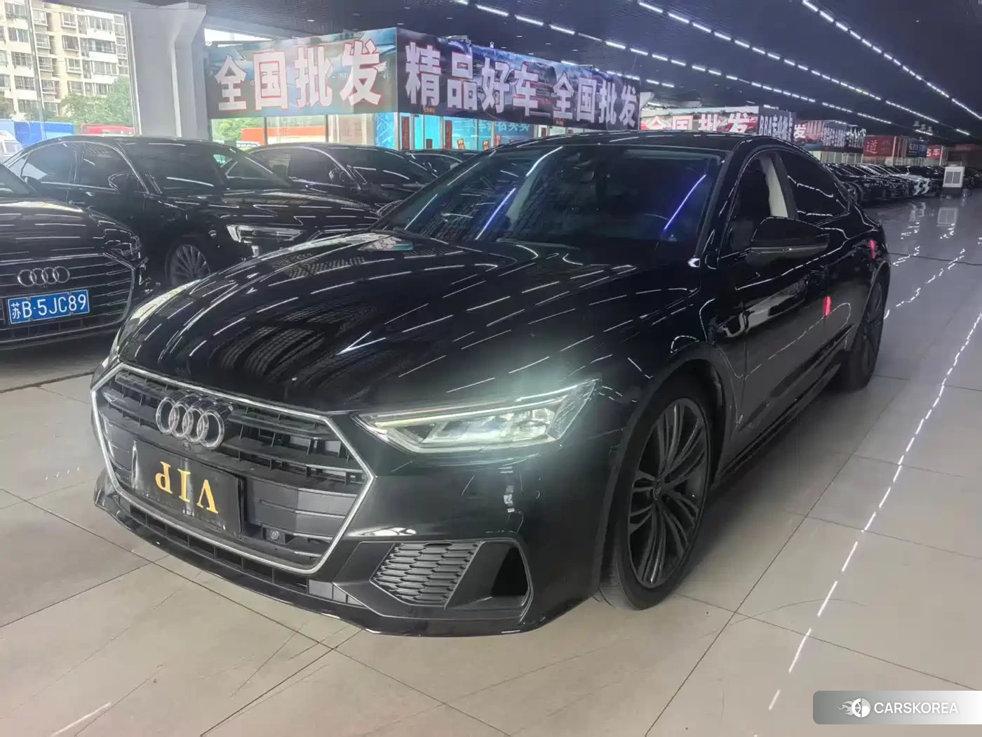 Audi A7 2023 Черный из Китая, фото 3