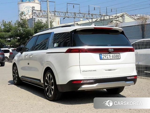 Kia Carnival 4th generation id 3800606 из Кореи 13