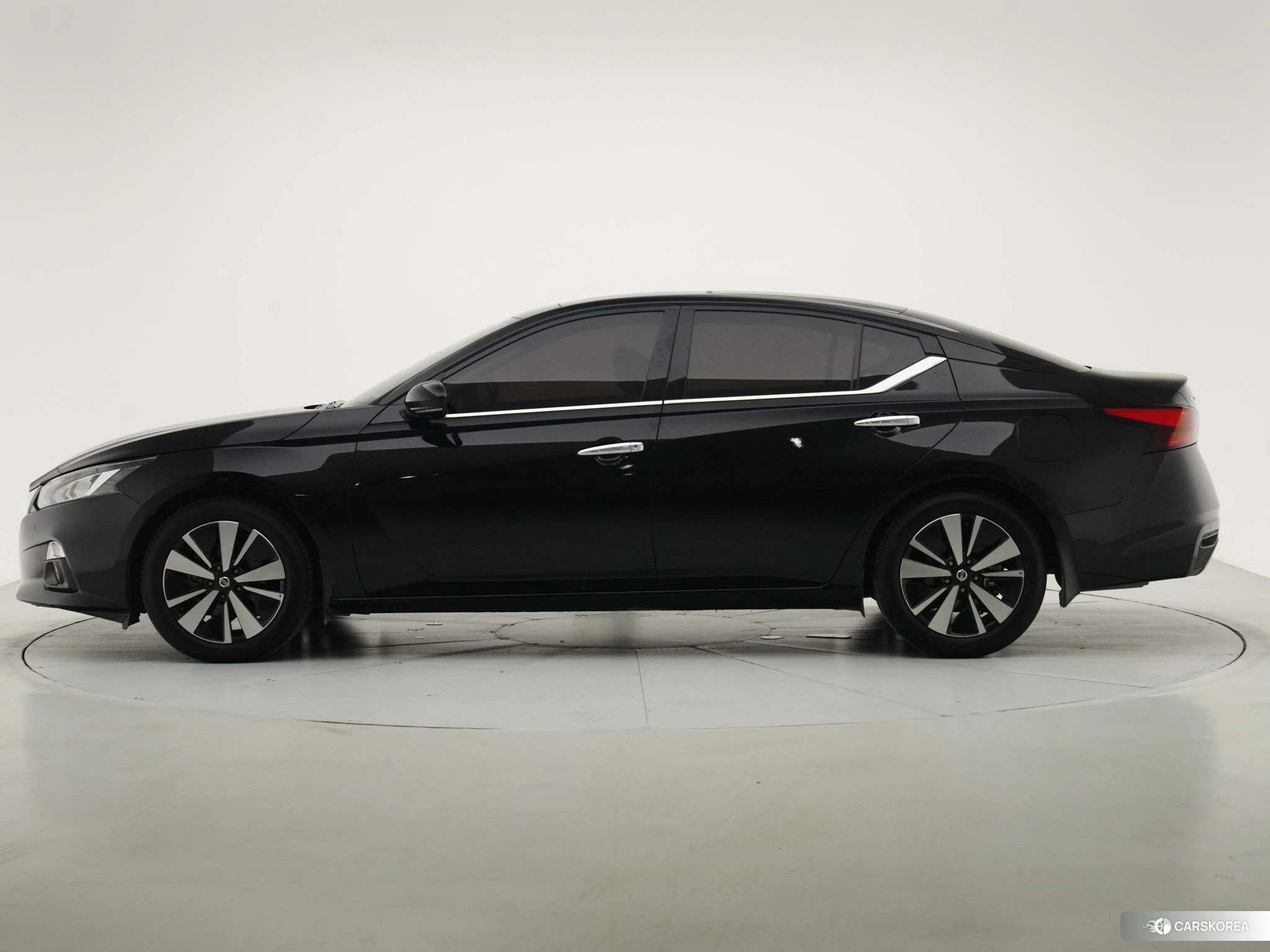 Nissan Teana id 4513587 из Китая 21