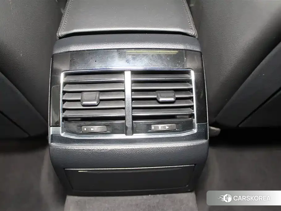 Volkswagen Huiang id 4576849 из Китая 8