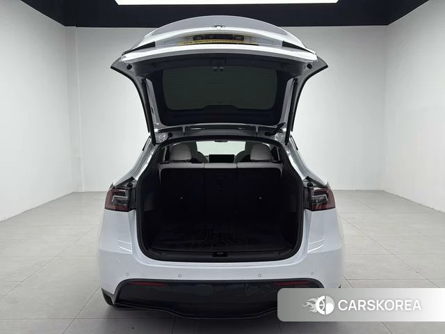 Tesla Model Y id 4238266 из Китая 13