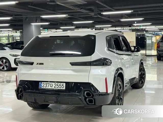 BMW XM (G09) id 3864475 из Кореи 8