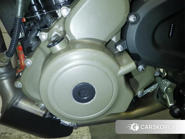 Engine photo