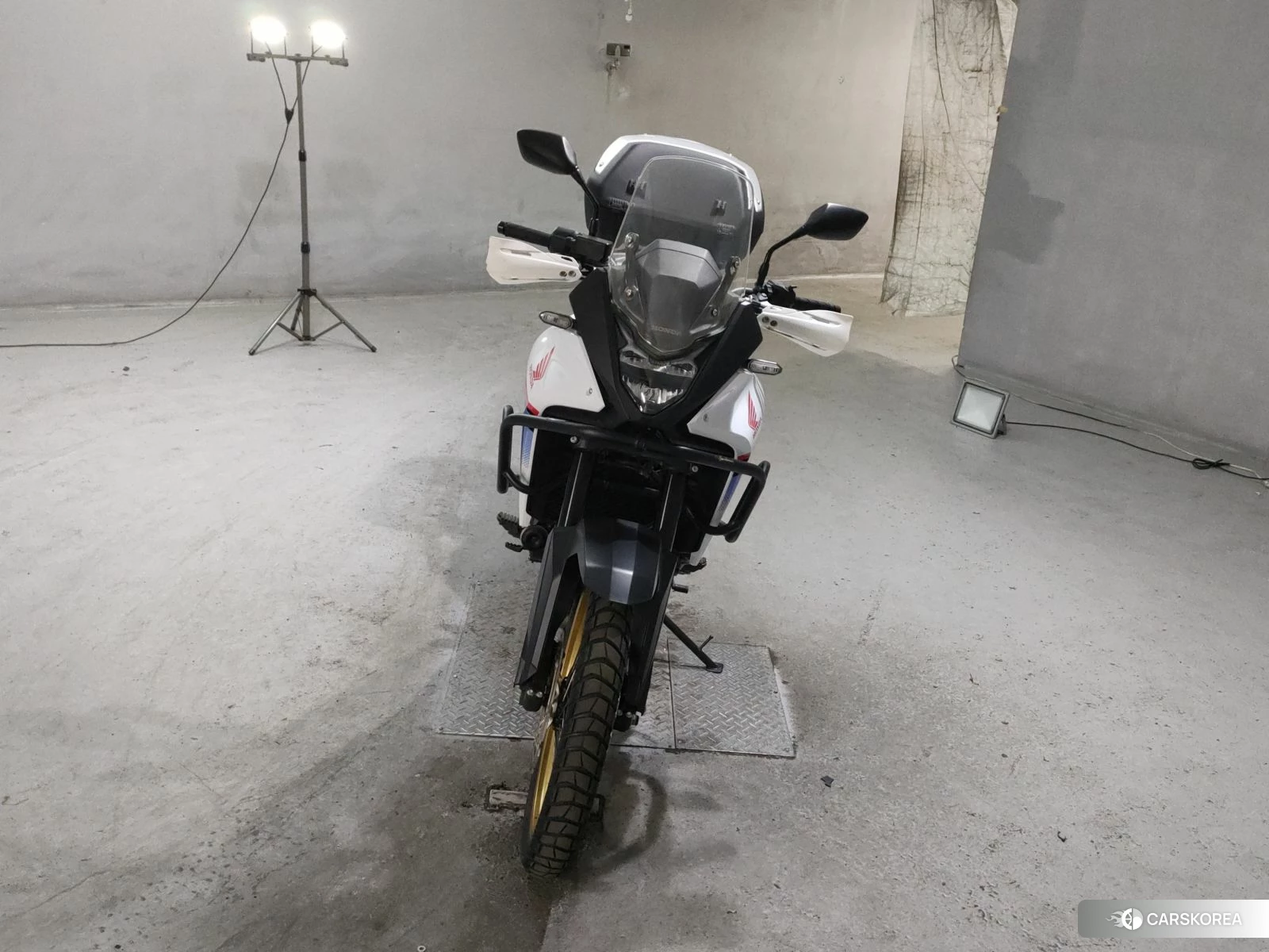 Проданный Honda TRANSALP XL750 2023 из Японии, фото 4