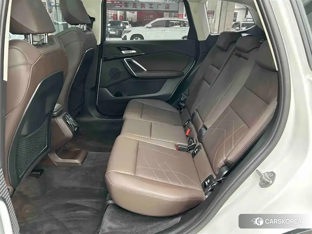 BMW X1 id 4628020 из Китая 19