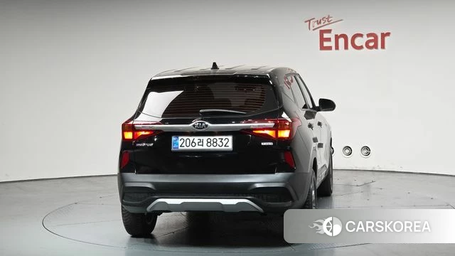 Kia Seltos id 4202669 из Кореи 23