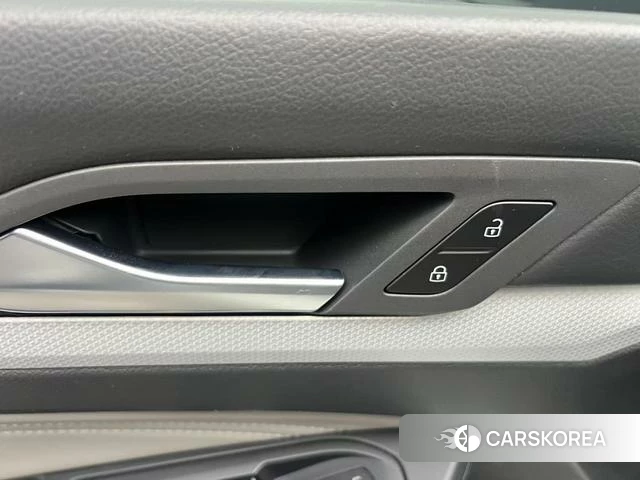 Volkswagen Golf id 4297643 из Китая 14