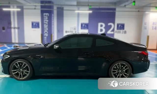 BMW 4 Series (G22) 2022 Черный из Кореи, фото 3