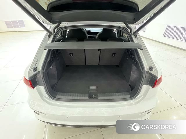 Audi A3 id 4258418 из Китая 19