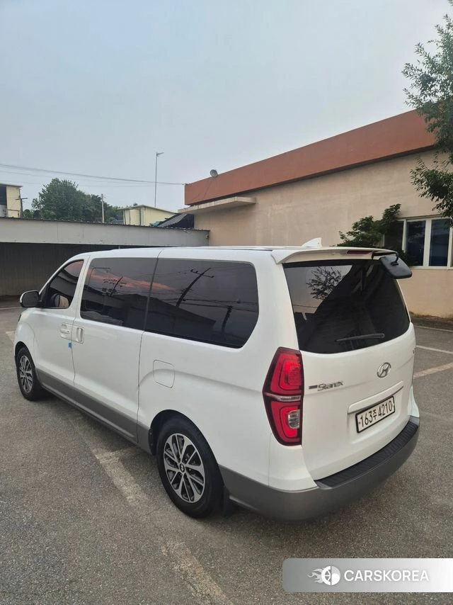 Hyundai The New Grand Starex id 4543702 из Кореи 8
