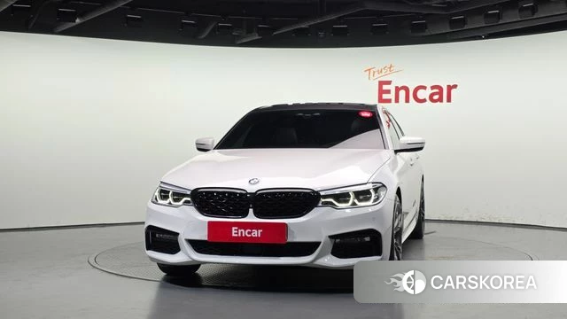 BMW 5 Series (G30) id 4742365 из Кореи 23