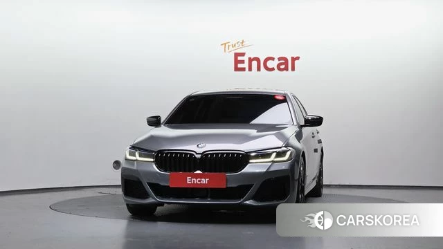 BMW 5 Series (G30) id 4579413 из Кореи 23