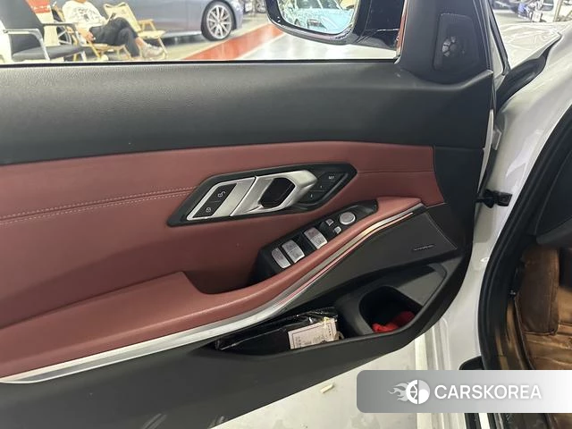 BMW 3 series id 4321303 из Китая 7