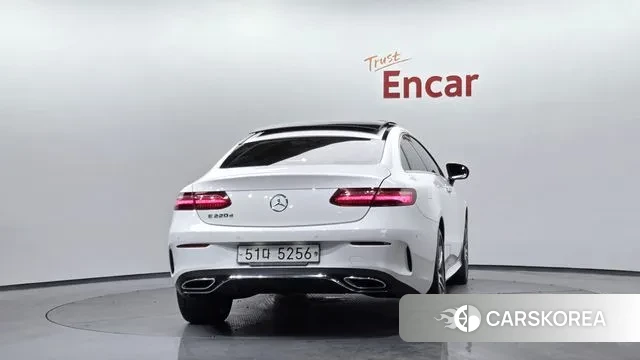 Mercedes-Benz E-Class W213 id 3754429 из Кореи 13