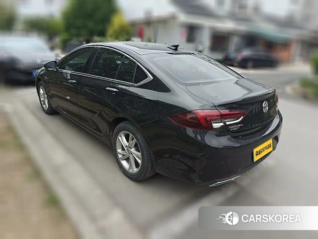 Buick Regal 2022 Черный из Китая, фото 3