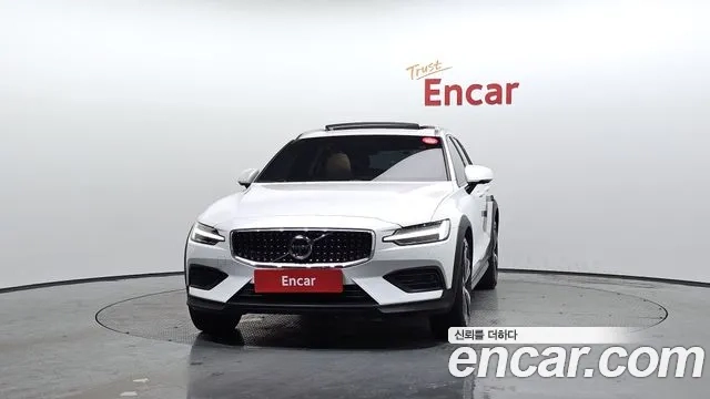 Volvo V60 Cross-Country 2nd Generation id 2945280 из Кореи 13