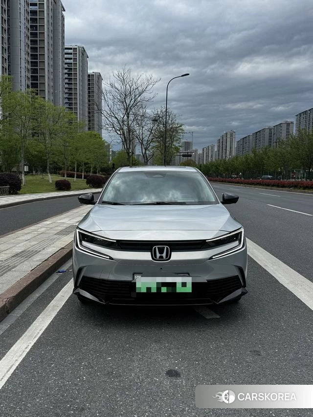 Honda e: NP2 Pole Pai 2 2025 Серебристо-серый из Китая, фото 6