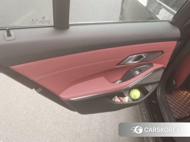 BMW 3 series id 4394028 из Китая 14
