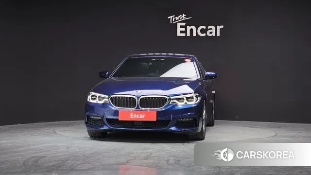 BMW 5 Series (G30) id 3601712 из Кореи 13