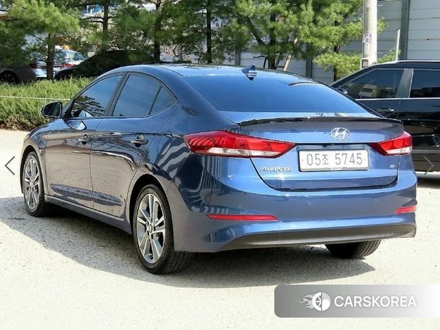 Hyundai Avante AD id 3861773 из Кореи 11