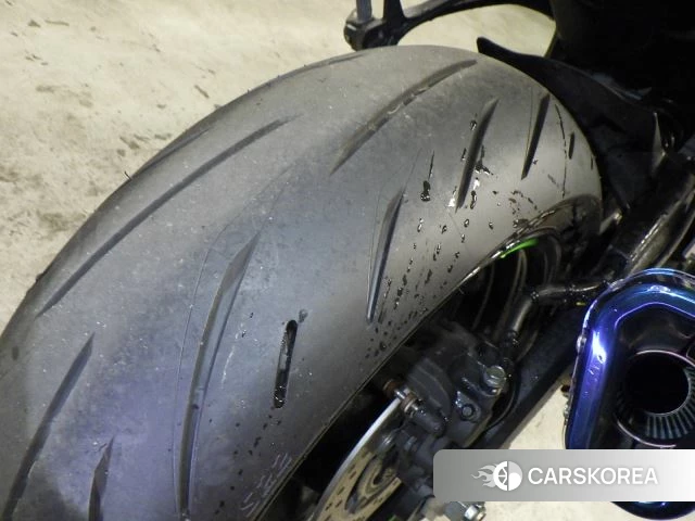 Kawasaki ZX-10R NINJA ABS id 3947358 из Японии 23