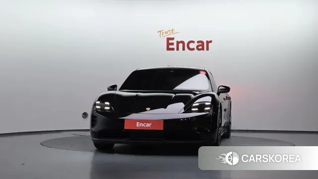 Porsche Taycan id 3373905 из Кореи 13