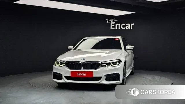 BMW 5 Series (G30) id 3583153 из Кореи 13