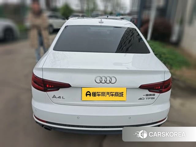 Audi A4L 2019 Белый из Китая, фото 3