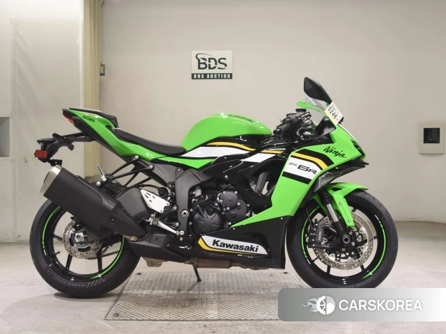 Проданный Kawasaki ZX-6R NINJA ABS 2025 из Японии, фото 2