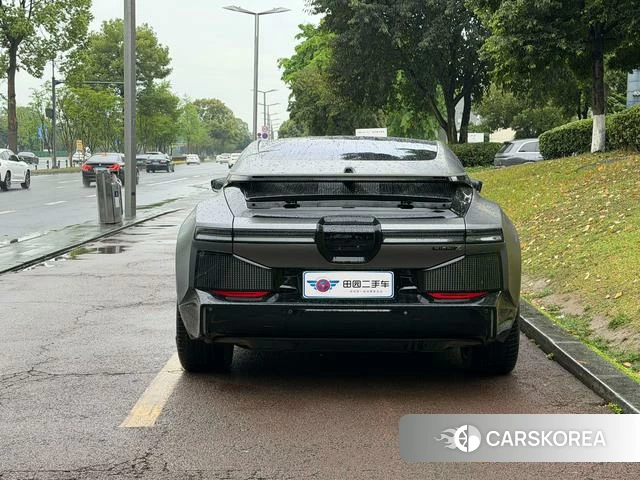 Gao He HiPhi Z 2023 Серебристо-серый из Китая, фото 5