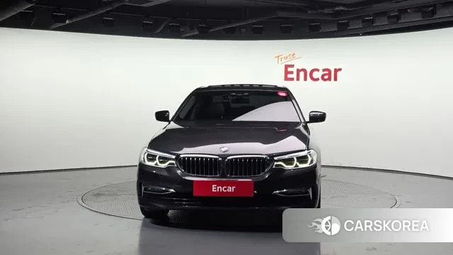 BMW 5 Series (G30) id 3335944 из Кореи 13