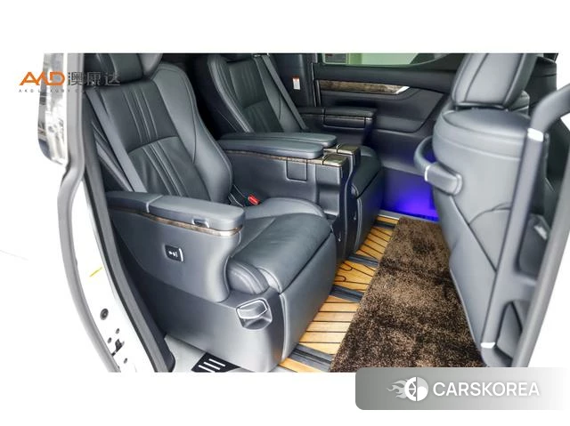 Toyota Wilfa 2022 Белый из Китая, фото 4