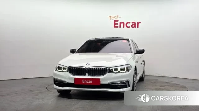 BMW 5 Series (G30) id 3656229 из Кореи 13