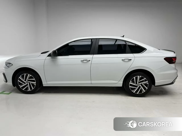 Volkswagen Lavida id 4260475 из Китая 10