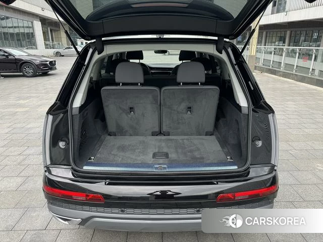 Audi Q7 id 4278633 из Китая 16
