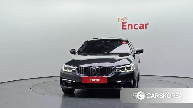 BMW 5 Series (G30) id 4542937 из Кореи 23