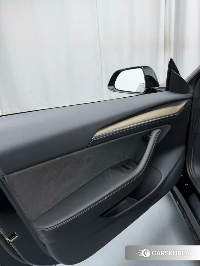 Tesla Model 3 id 4216787 из Китая 7