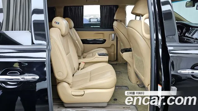 Kia The New Carnival id 2526158 из Кореи 13