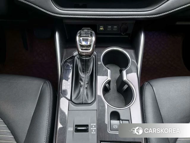 Toyota Crown Lufang id 4260985 из Китая 12