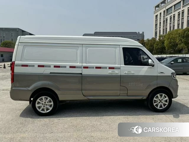 Gold Cup New Sea Lion S 2023 Белый из Китая, фото 6