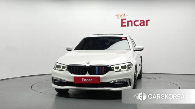 BMW 5 Series (G30) id 4568639 из Кореи 13