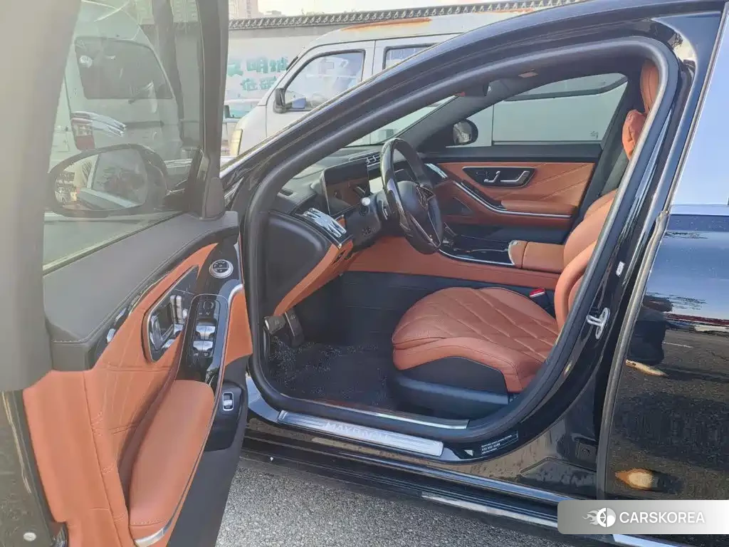 Mercedes-Benz Maybach S-Class 2024 Черный из Китая, фото 3