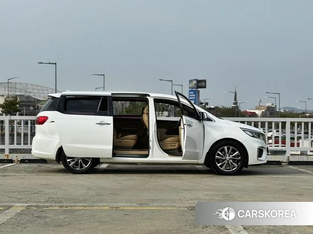 Kia The New Carnival id 3834907 из Кореи 13