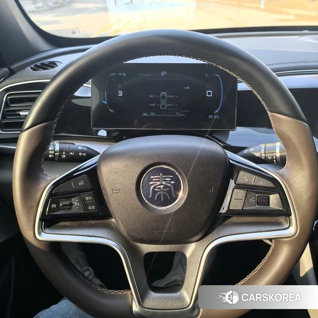 BYD Qin PLUS EV 2025 Белый из Китая, фото 4