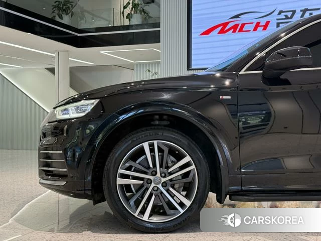 Audi Q5L id 4259981 из Китая 15