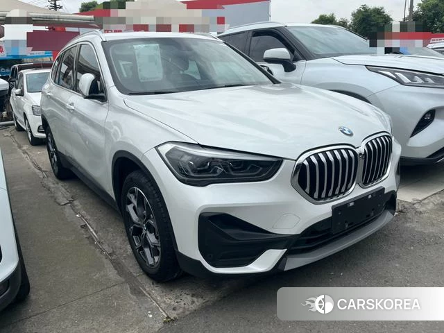 BMW X1 2021 Белый из Китая, фото 3