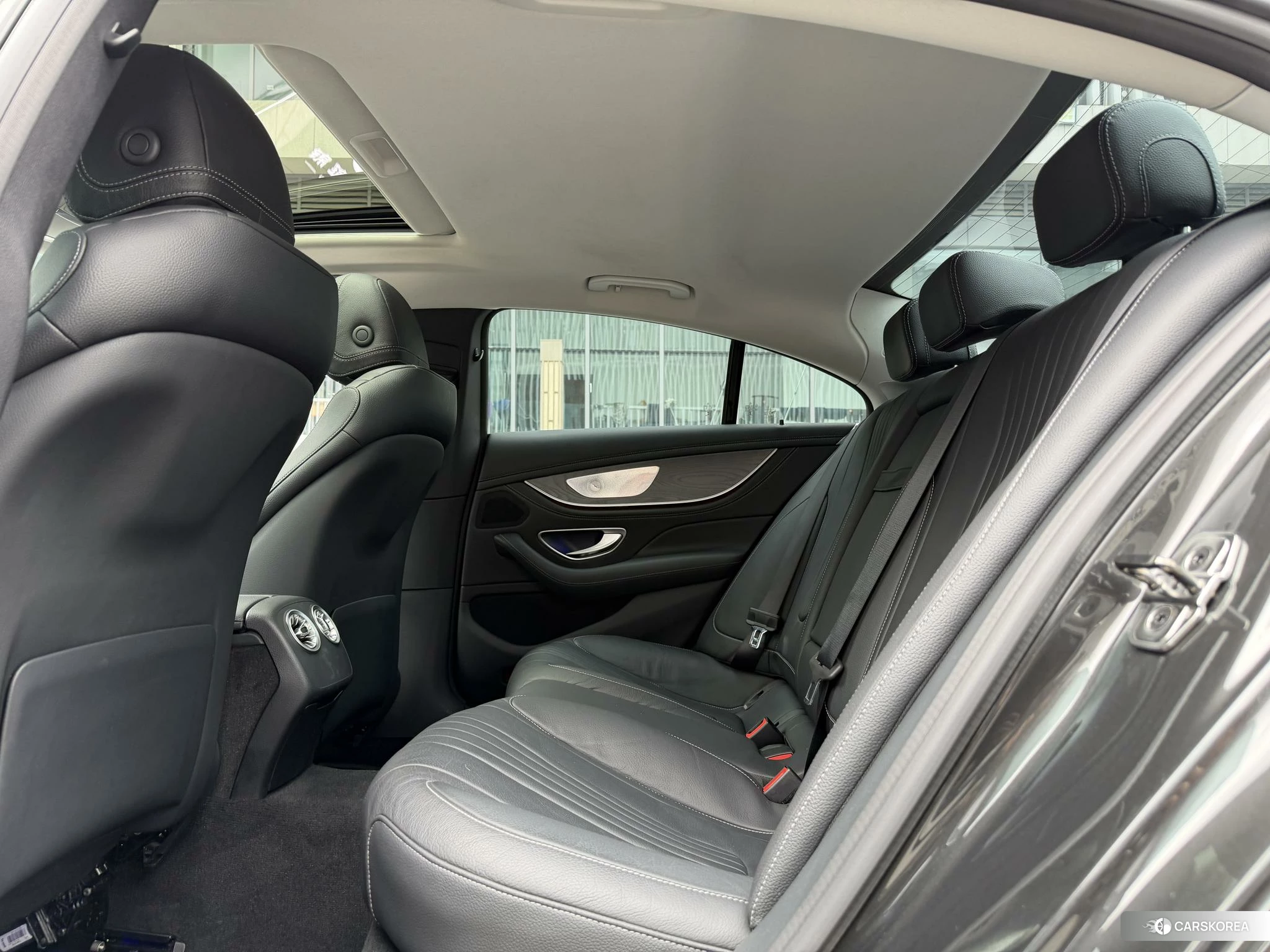 Mercedes-Benz CLS id 4453050 из Китая 10
