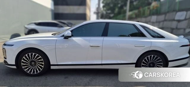 Hyundai Grandeur Hybrid (GN7) 2024 Белый из Кореи, фото 3