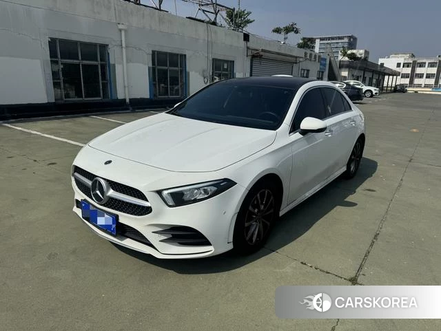 Mercedes-Benz Class A 2021 Белый из Китая, фото 6